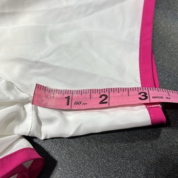 Nike Dri-Fit Running,panty lined,elastic drawstring waist,mesh side panel - Picture 7 of 9